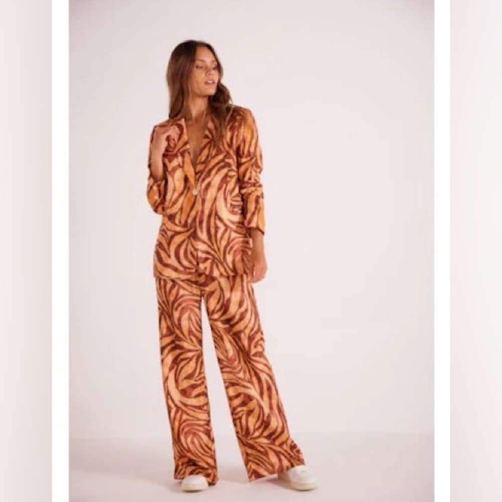 Mink Pink Goldie Blazer